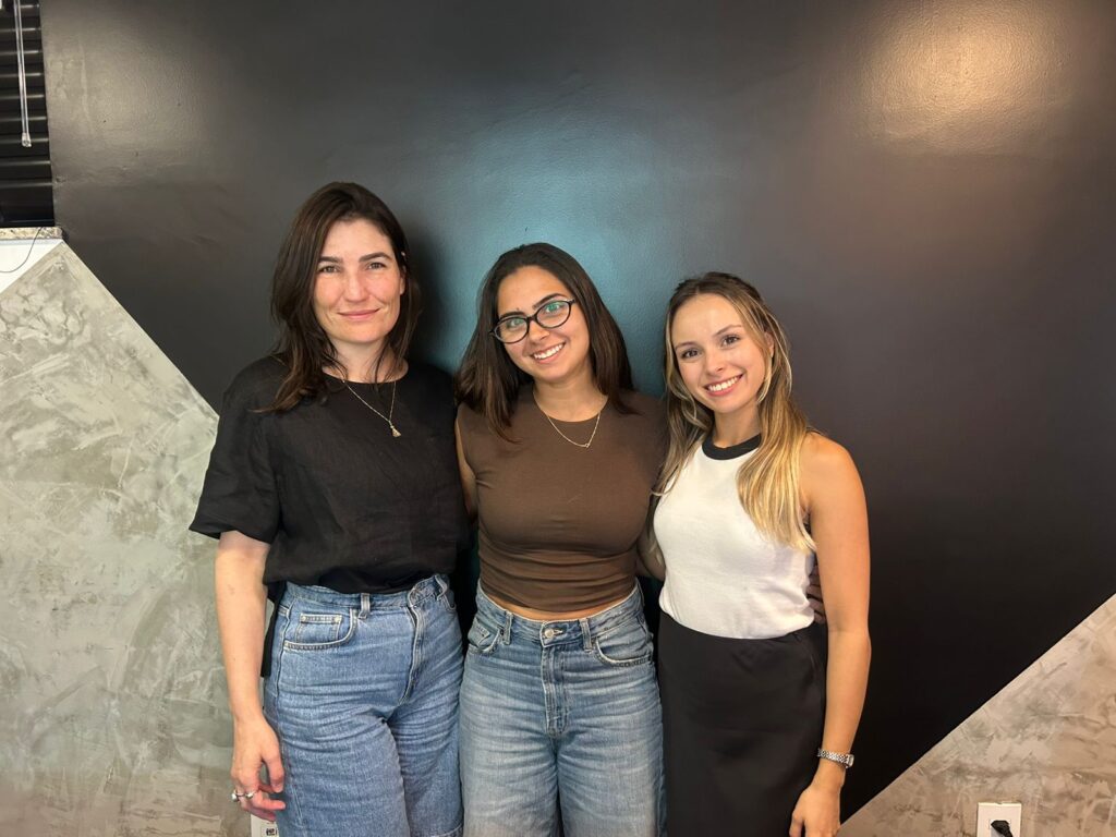 Natalia aluna do curso tutorial College Idiomas